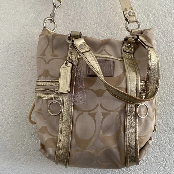 COACH Women's Poppy Spotlight Metallic Gold Leather Handbag Tote - Picture 1 of 13